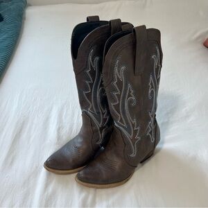 Brown Western Heeled Cowboy Boots